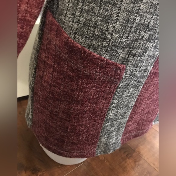 Studio Burgandy Gray Tunic Crewneck Long Sleeve Sweater Top - Picture 5 of 10